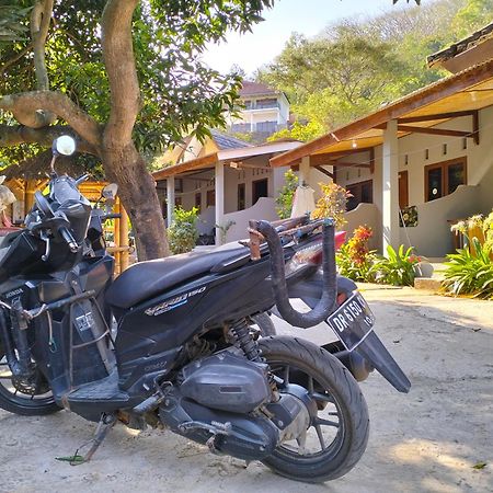T&T Homestay Kuta  Eksteriør billede