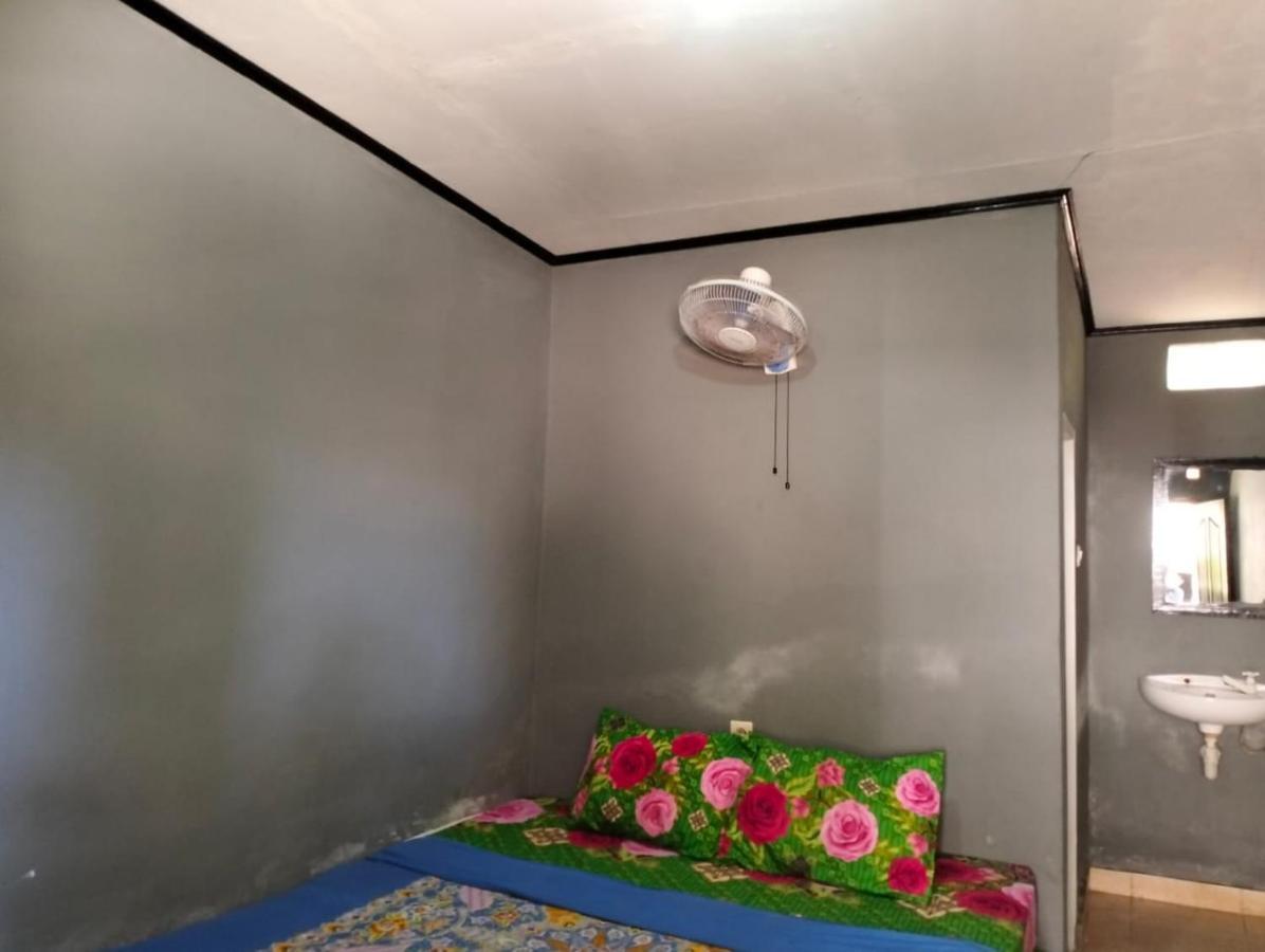 T&T Homestay Kuta  Eksteriør billede