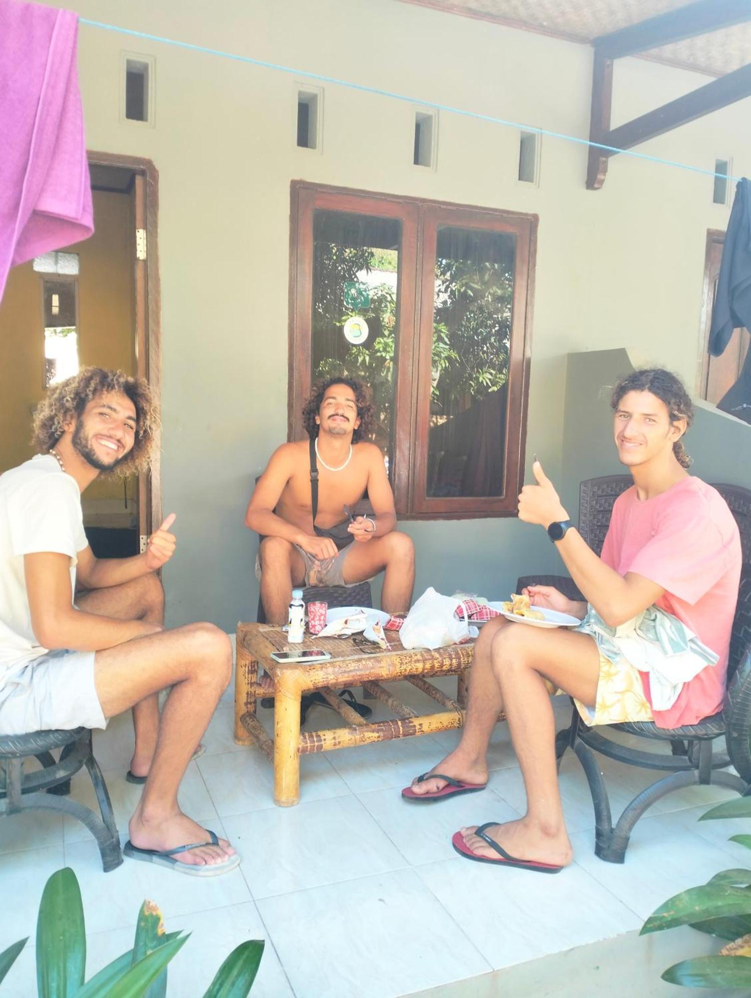 T&T Homestay Kuta  Eksteriør billede