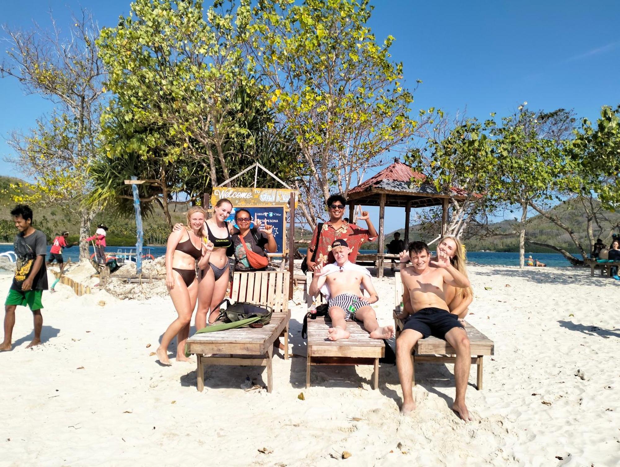 T&T Homestay Kuta  Eksteriør billede